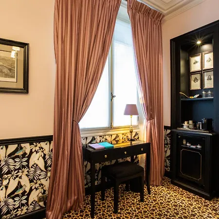 Hotel West-end 4*